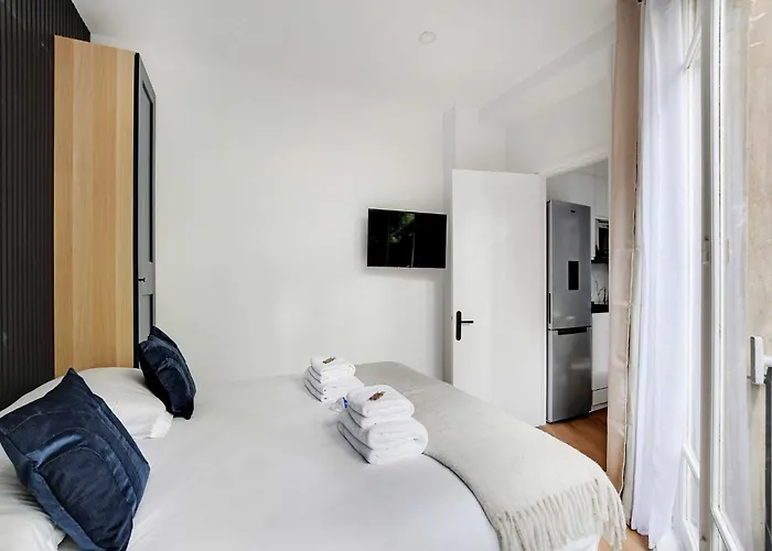 Apartman Magnificent 2bd 6p - Eiffel Tower Párizs