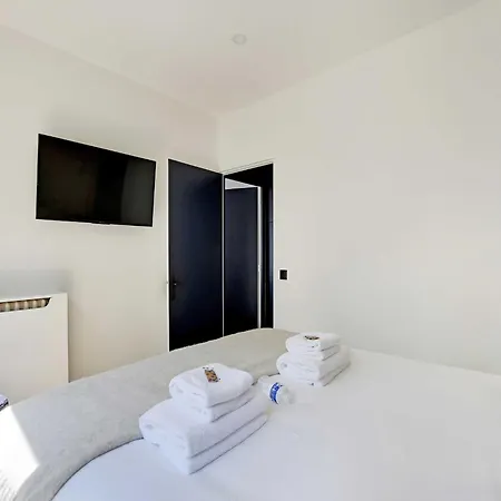 Magnificent 2bd 6p - Eiffel Tower * パリ