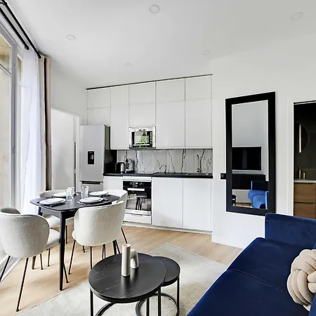 Magnificent 2bd 6p - Eiffel Tower パリ