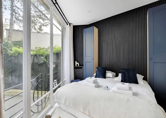 Magnificent 2bd 6p - Eiffel Tower Апартаменты