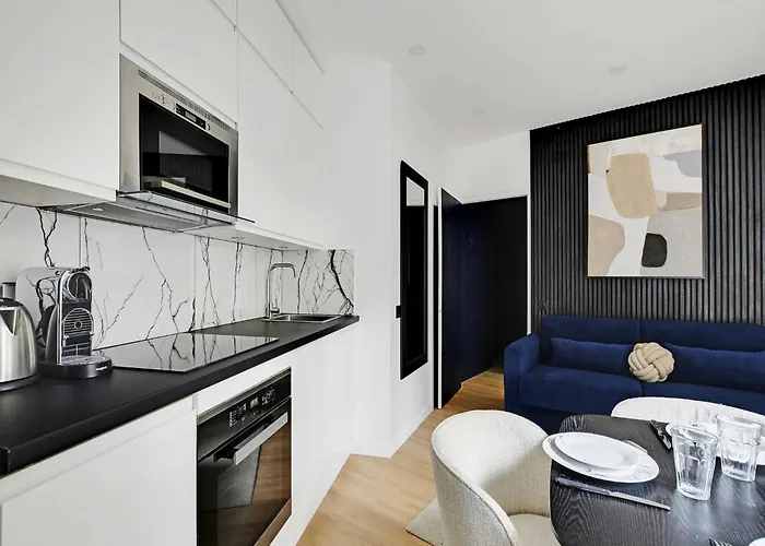 Magnificent 2bd 6p - Eiffel Tower *